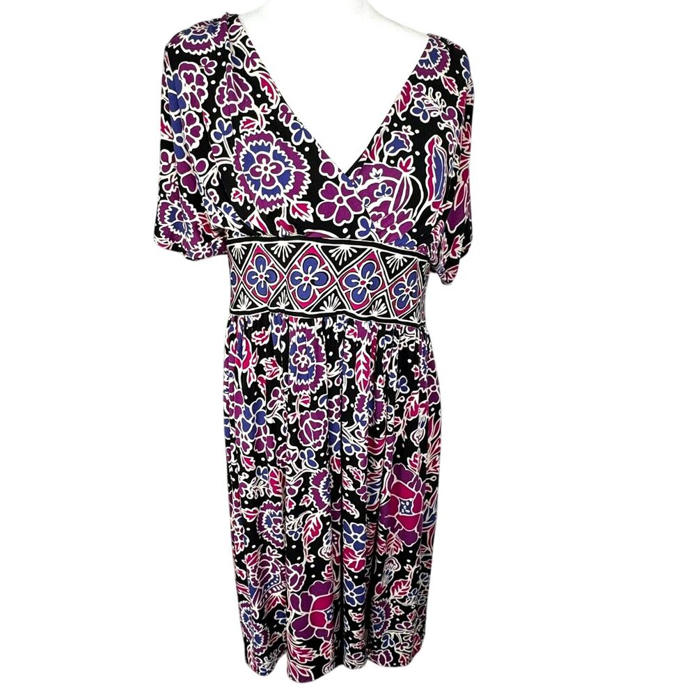 MAGGY LONDON NWT Size 12 Black Purple Floralโ Midi Dress Lined Pleated Flutter